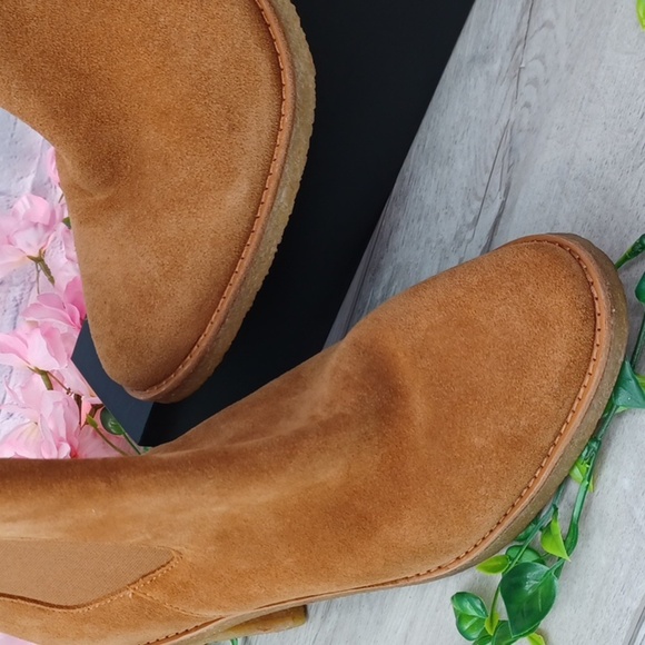 Lauren Ralph Lauren Marianna Suede Boot  NWOB - Picture 3 of 8